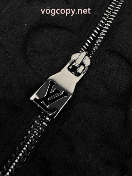ブランド フェイクジャケット耐久性に優れ 即発2026 欲しいぃ 派手すぎずLOUIS VUITTON 2