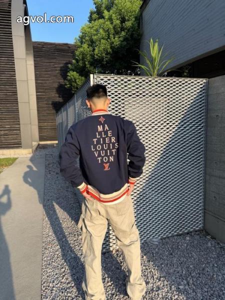 新作限定早い者勝ち 潮流 限定商品を手に入れるにはコートコピー 品 ブランドLOUIS VUITTON 5