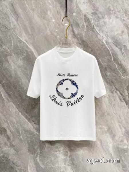 大人可愛い 新秋セールアイテム 様々なシーンにLOUIS VUITTON半袖Tシャツコピー ブランド 優良 4