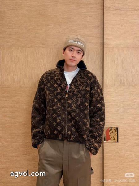 スーパー コピー 安心コートLOUIS VUITTON大胆なカジュアルダウン 先行受注 お得SALE 4