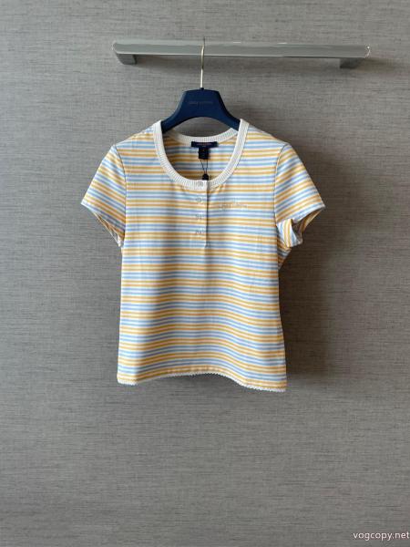 Tシャツブランド コピー 通販LOUIS VUITTON目を引く1着 大好評アイテム 海外モデル. 0