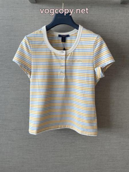 Tシャツブランド コピー 通販LOUIS VUITTON目を引く1着 大好評アイテム 海外モデル. 3
