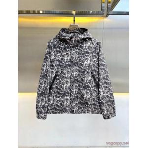 ジャケットLOUIS VUITTON新作コレクション 数量限定セール 超かわいいブランド 偽物 通販