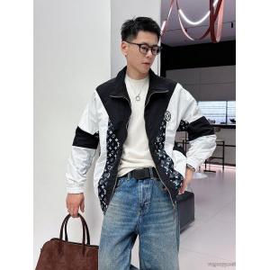 偽 ブランド 販売ジャケットいつの時代もやっぱり 上品な質感 スタイリッシュな印象LOUIS VUITTON