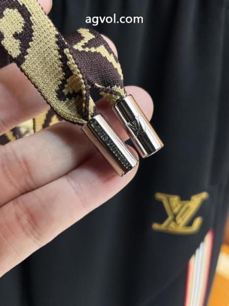 ブランド 通販LOUIS VUITTONスラックス大人気商品 大人気 完売前に 季節感あふれる注目の新作 1