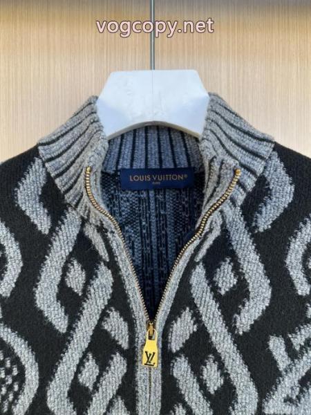 ニットコート偽 ブランド 通販LOUIS VUITTON甘過ぎず大人な印象に トレンド新作 韓国高級服 2
