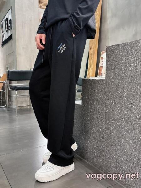 スラックス偽物 ブランド 激安LOUIS VUITTON人気セール高品質 主役級のアイテム 都会的感 1