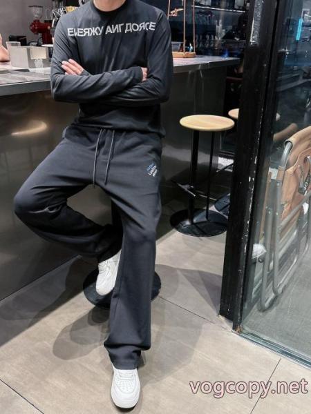 スラックス偽物 ブランド 激安LOUIS VUITTON人気セール高品質 主役級のアイテム 都会的感 4