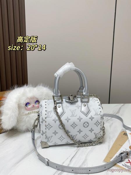 LOUIS VUITTONスーパー コピー機能性が高い 高品質限定アイテム 流行の注目ブランドハンドバッグ 0