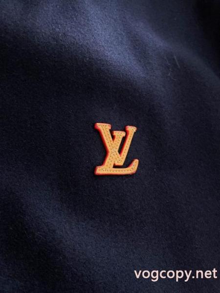 偽物 ブランド ショップ人気アイテム多数 上品でベーシック 雑誌掲載ジャケットLOUIS VUITTON 2