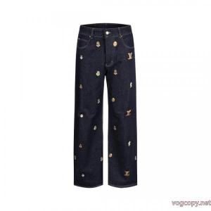 LOUIS VUITTON SS 24フィトン連名シリーズアルファベット柄刺繍シングルバックル開襟カジュアルジーンズ