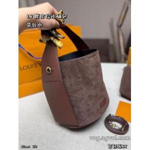 ブランド フェイクLOUIS VUITTONバッグ新作入荷限定セール 新作限定便利でめちゃ可愛 セール早いもの勝ち