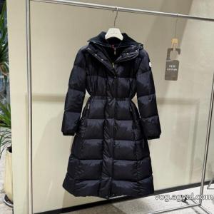 ブランド コピー手触りがいい VIP価格 シルエットな雰囲気ダウンジャケッMONCLER..